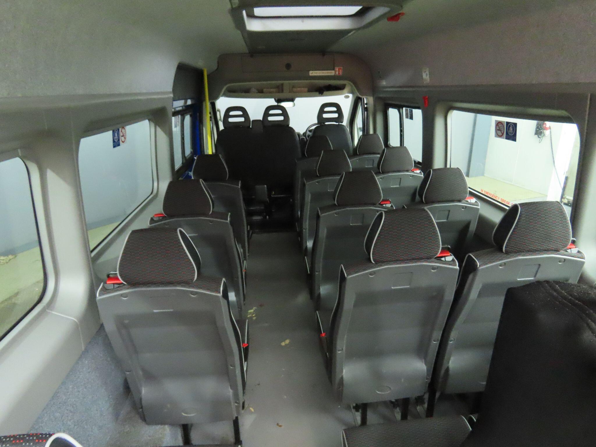 Peugeot Boxer image 4